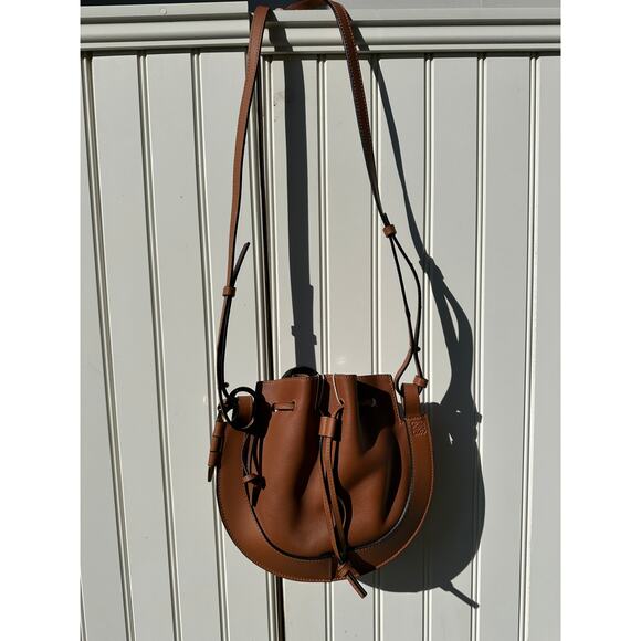 Loewe Brown Shoulder Bag - Picture 4 of 16